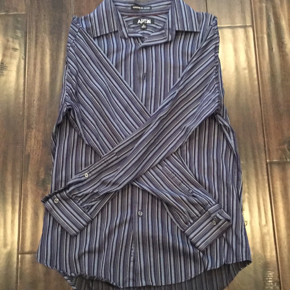 Apt 9 Button-down long sleeve shirt